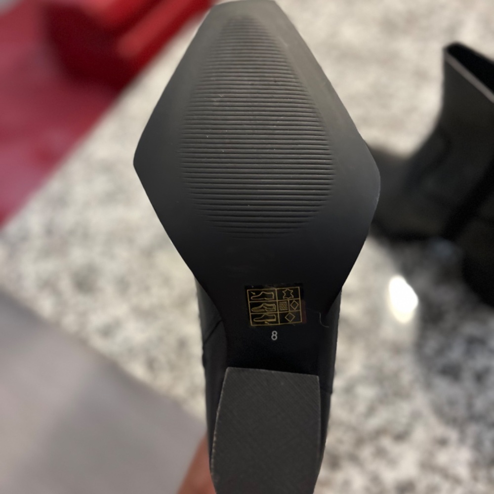 Ankle boots - Picture 9 of 10